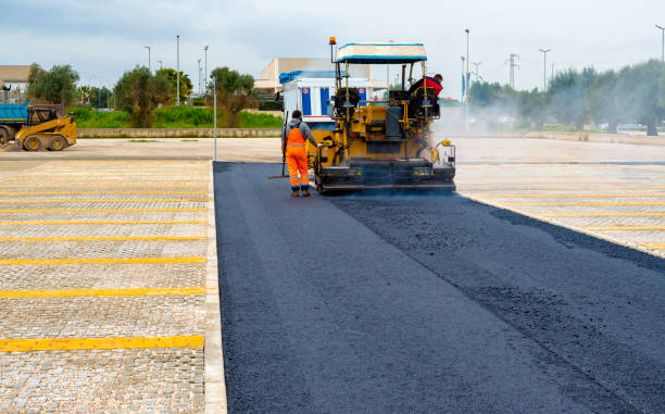Best Commercial Driveway Pavers  in Highland On The Lake, NY