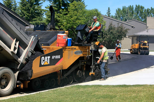 Best Interlocking Driveway Pavers  in Highland On The Lake, NY