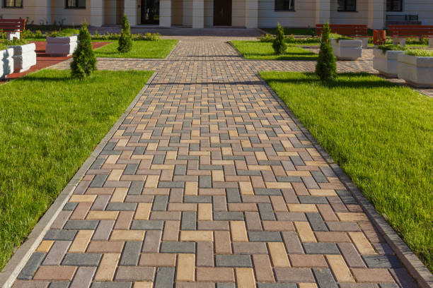 Best Local Driveway Pavers  in Highland On The Lake, NY